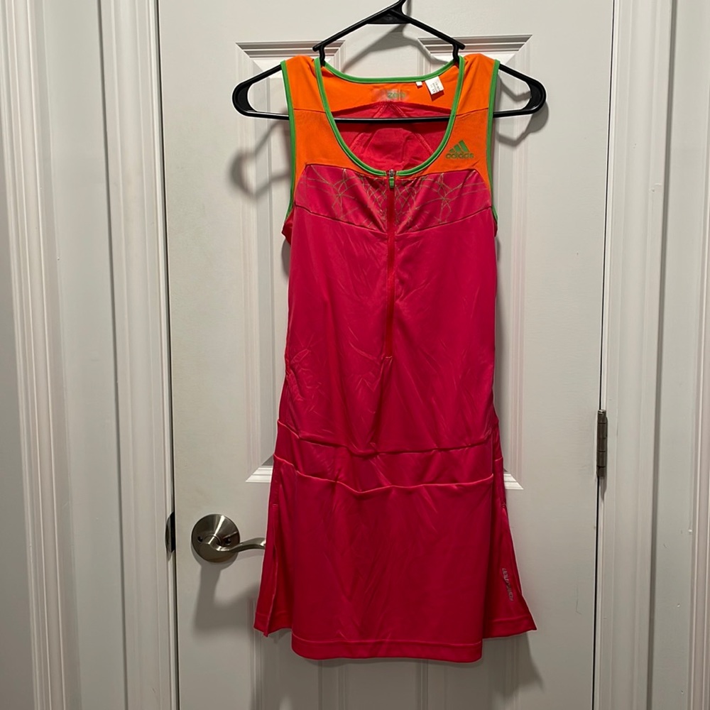 Tennis dress